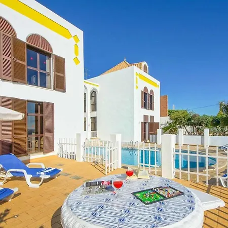 Albuar Villa
