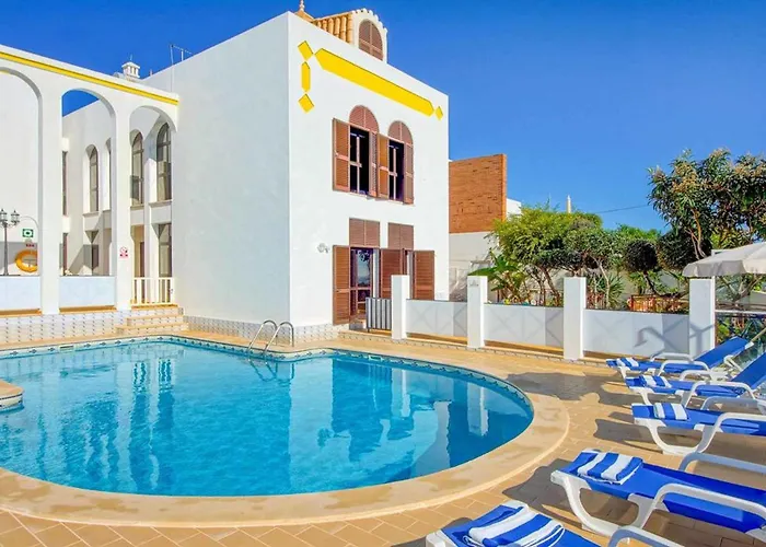 Villa Albuar Patroves